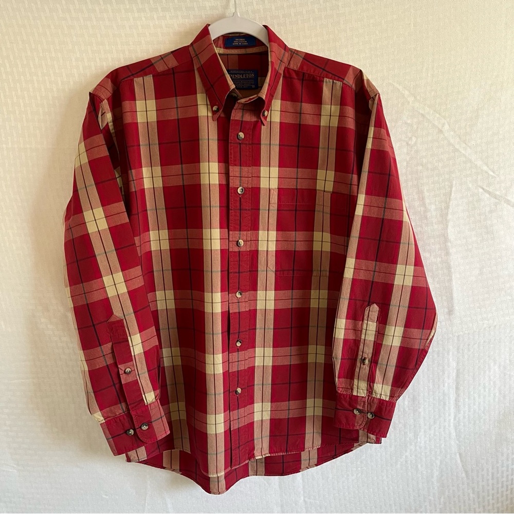 Pendleton Plaid Woolen Mills Long Sleeve Button Down Shirt Red and White Size S